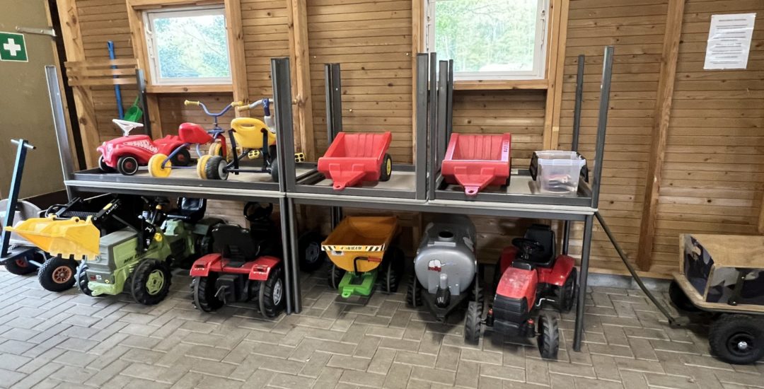 ECB6F656-5372-42C2-84BD-7E00DA098F6E