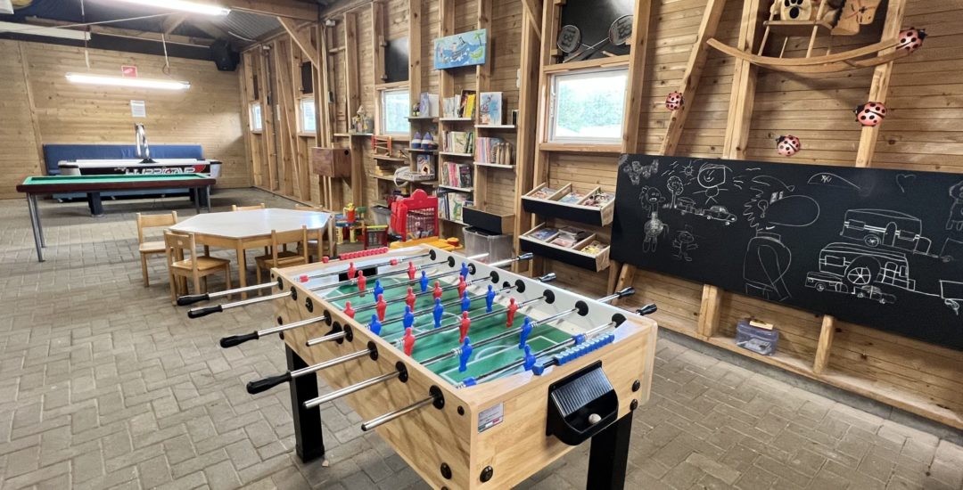 FE01D180-7B34-42EF-95D1-E8500DC80E34